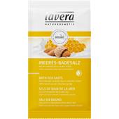 Lavera - Bio-Mandelmilch & Bio-Honig - Meeres-Badesalz