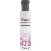 Real Techniques - Cleansing - Brush Cleansing Gel