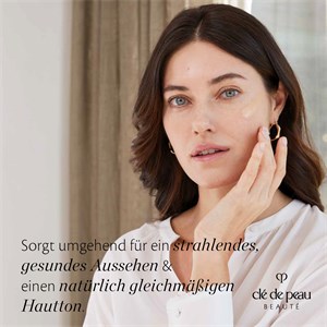 Clé de Peau Beauté - Gesicht - Radiant Fluid Foundation Natural
