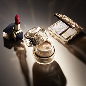 Clé de Peau Beauté - Face - The Foundation