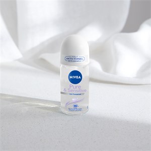 Deodorant Sensitive & Pure anti-transpirant roll-on fra Nivea Køb online | parfumdreams