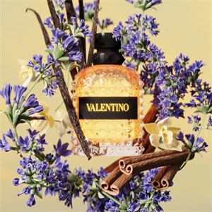 Uomo Born In Roma Eau de Toilette Spray Yellow Dream by Valentino ❤️ Buy  online | parfumdreams