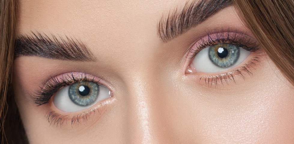 Blaue Augen schminken - Tipps und Tricks